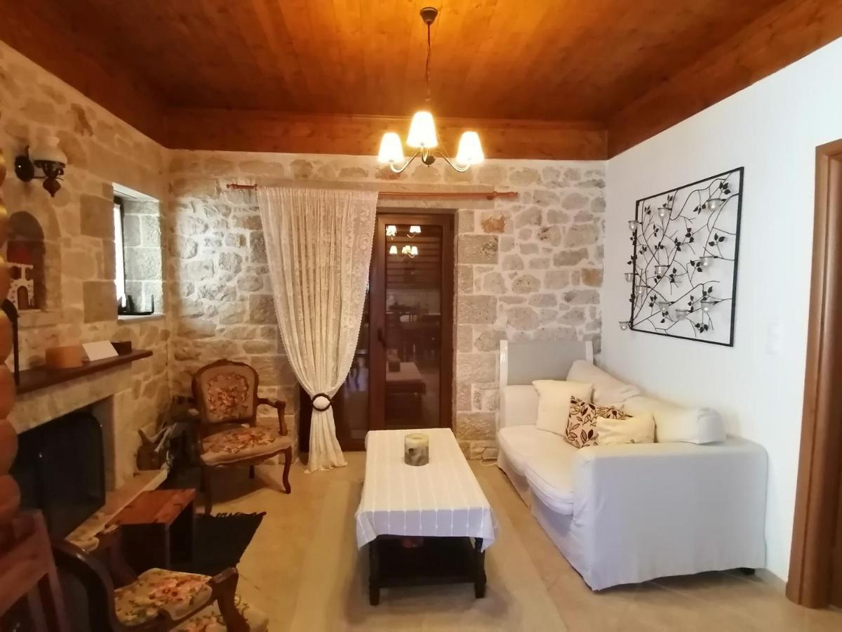 Stonehouse Dome Lagadia Villa Langadia Dış mekan fotoğraf